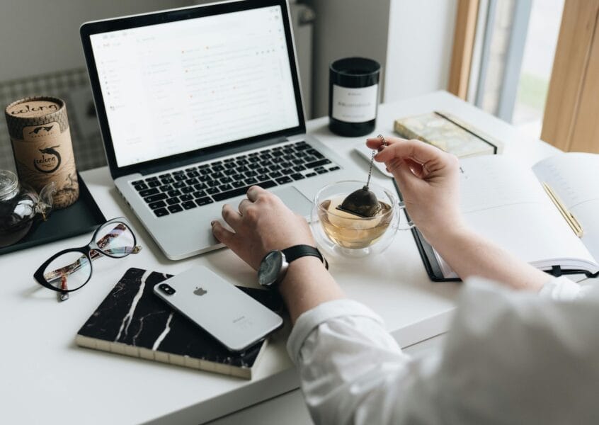 Newsletter writing stays stuck